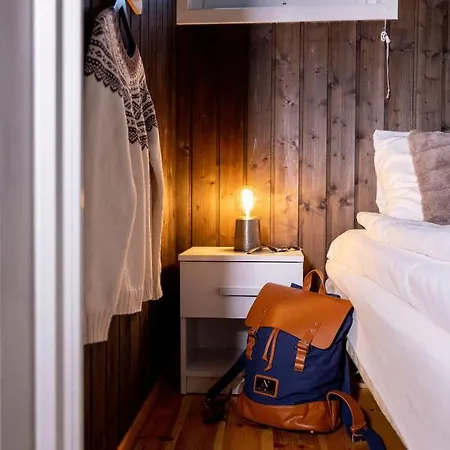 Vollsnes Lodge Hjelle