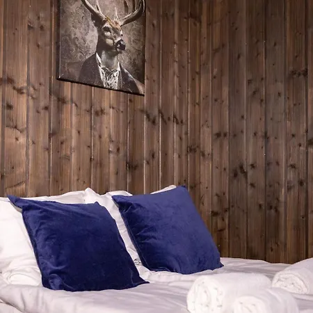 Lodge Vollsnes
