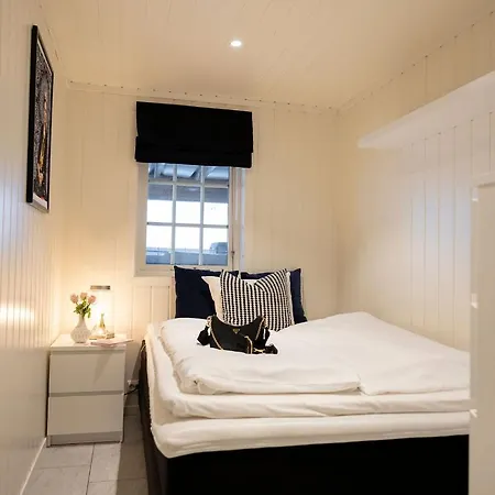 فولسنيس فيريهاوس هيلليه