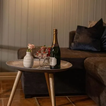 Lodge Vollsnes